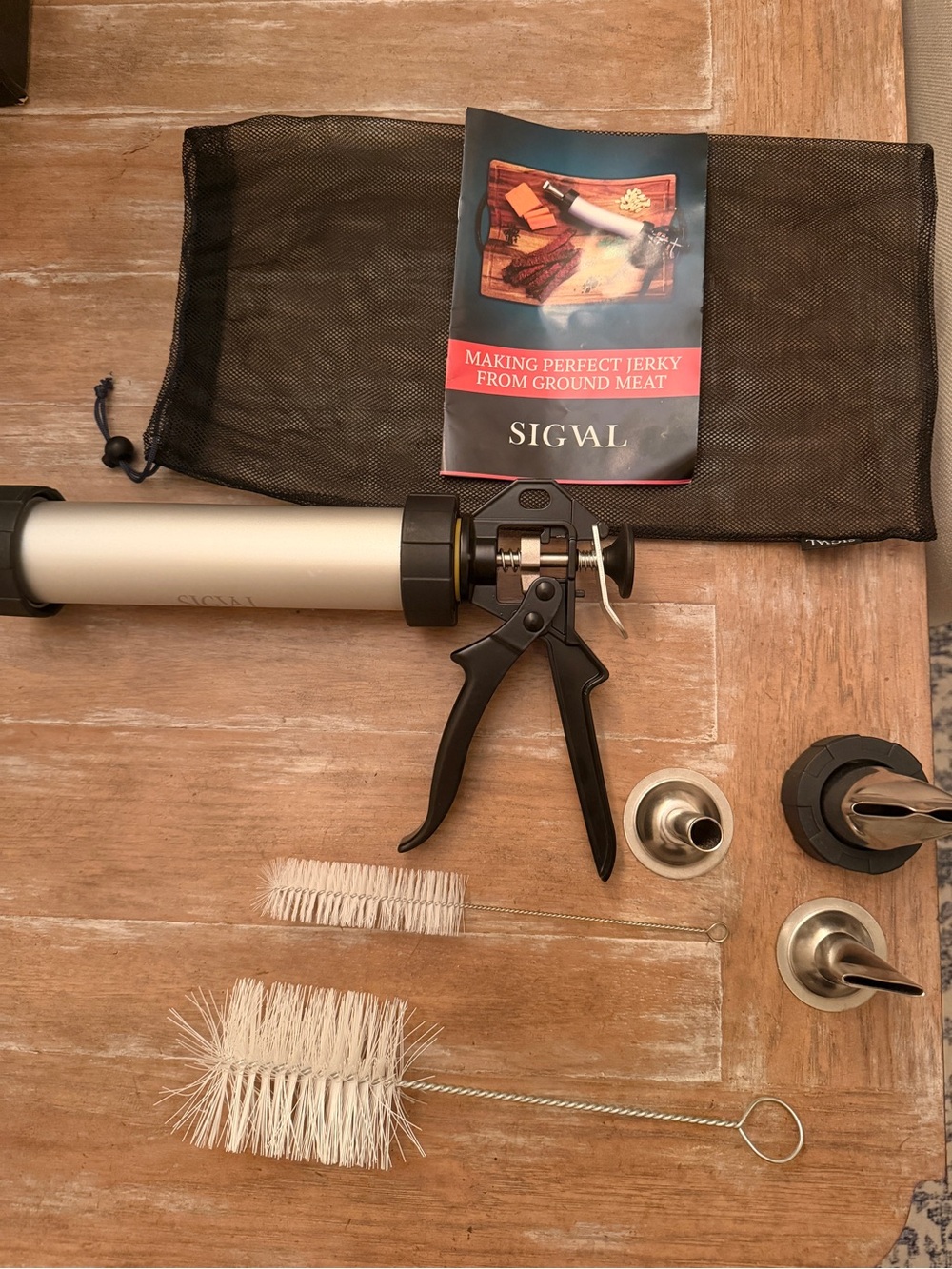 NEW- SIGVAL Silver and Black Jerky Maker Kit